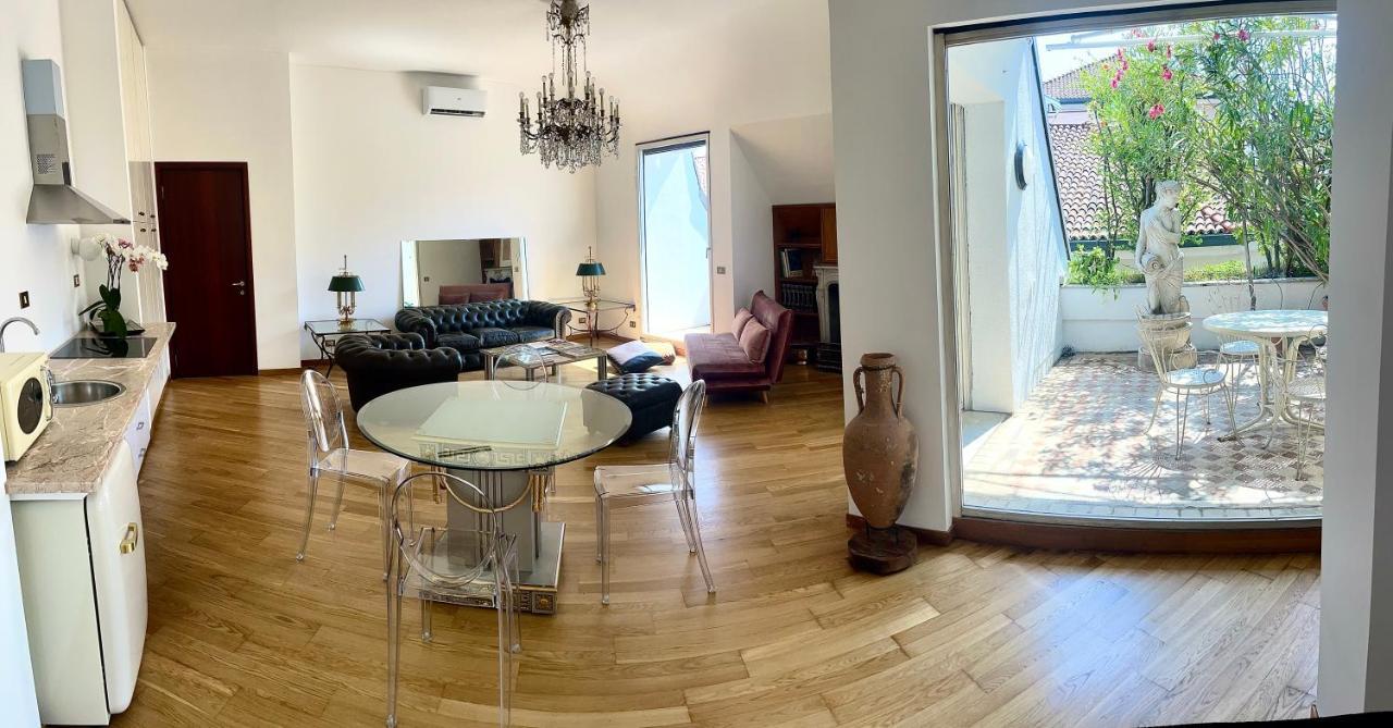Imperial Terrace Suite Milan Luaran gambar